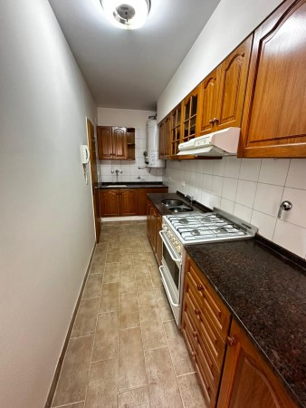 DEPARTAMENTO EN VENTA - Entre Rios 311