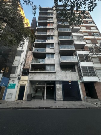 DEPARTAMENTO EN VENTA SEMI PISO - ZEBALLOS 257