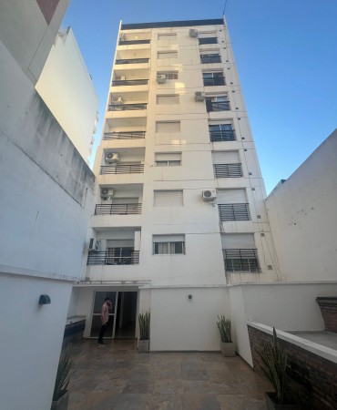 DEPARTAMENTO EN VENTA - Italia 1546 Planta Baja