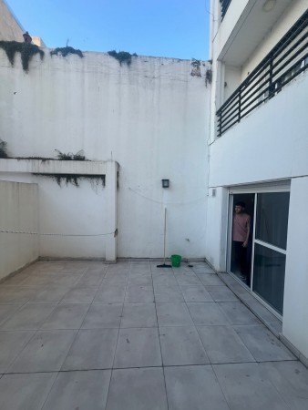 DEPARTAMENTO EN VENTA - Italia 1546 Planta Baja