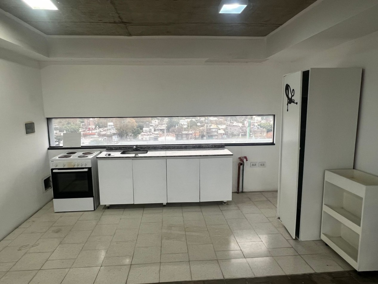 Alquiler | 2 dormitorios con cochera | Urquiza 3952