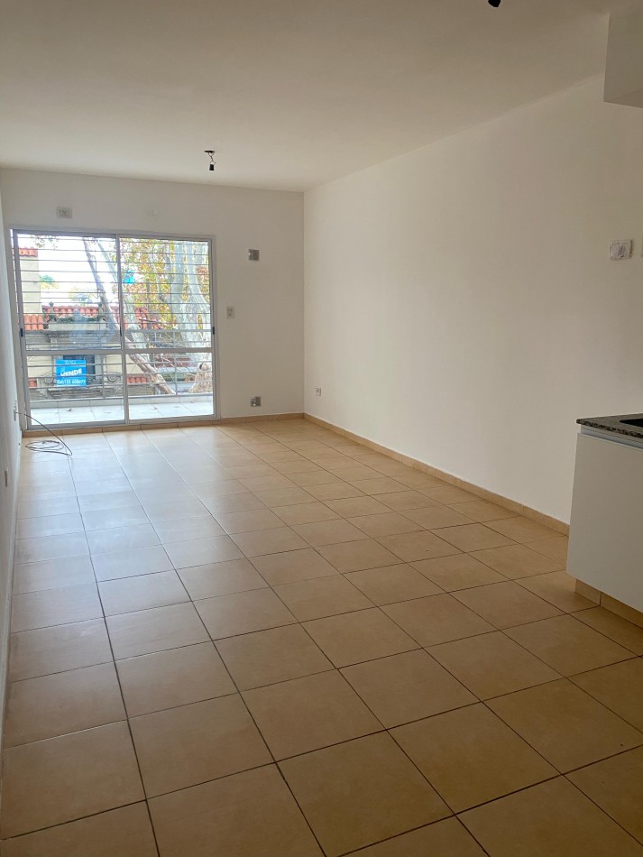 Alquiler | Monoambiente con balcon | San Nicolas 356