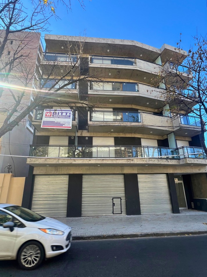 Venta | 1 Dormitorio con Balcon | Suipacha 819