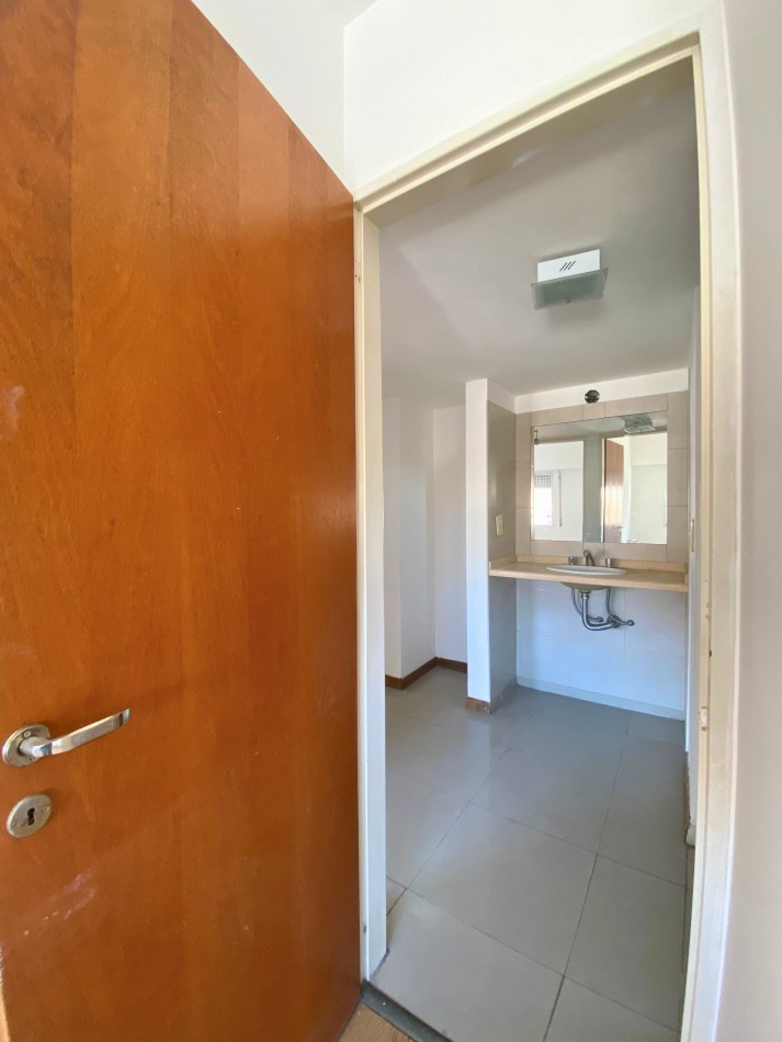 Venta | 2 Dormitorios con Cochera | 3 de Febrero 3439