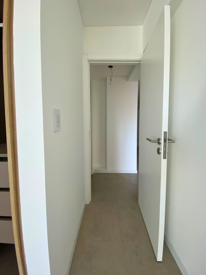 Venta | Semipiso 2 Dormitorios con Balcon y Parrillero | Ov Lagos 1261