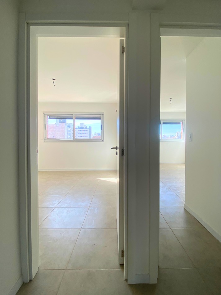 Venta | Semipiso 2 Dormitorios con Balcon y Parrillero | Ov Lagos 1261