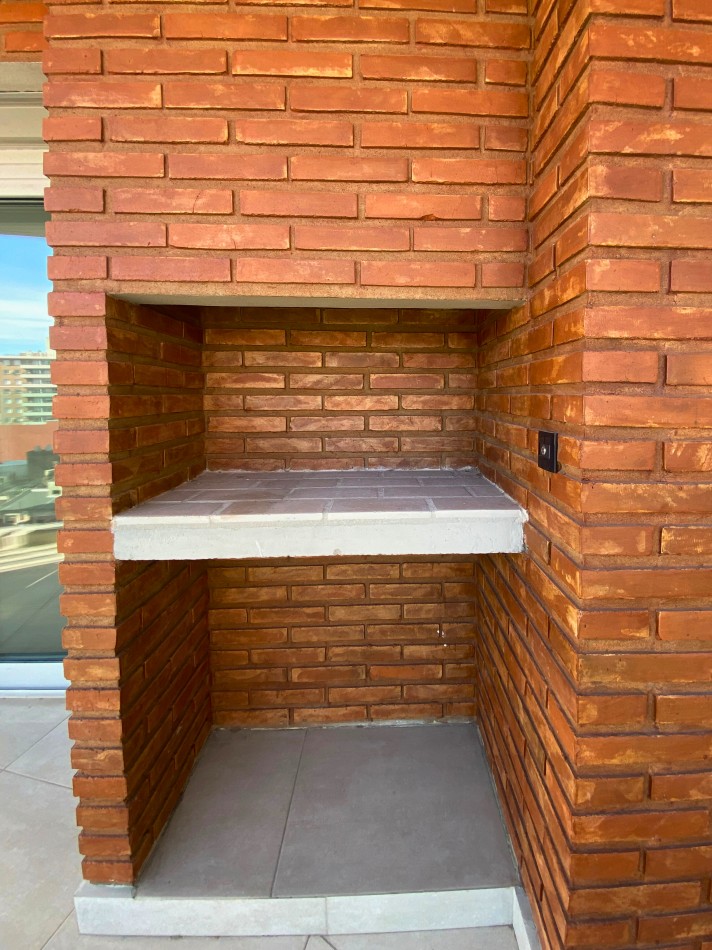 Venta | Semipiso 2 Dormitorios con Balcon y Parrillero | Ov Lagos 1261
