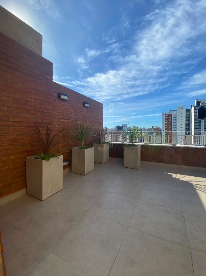 Venta | Semipiso 2 Dormitorios con Terraza y Parrillero | Ov Lagos 1261