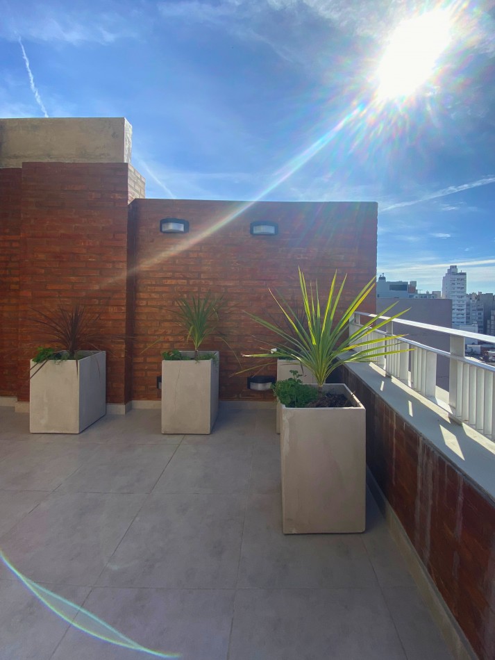 Venta | Semipiso 2 Dormitorios con Terraza y Parrillero | Ov Lagos 1261
