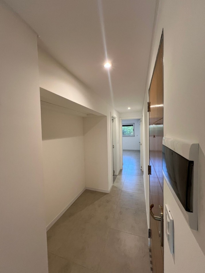 Alquiler | 1 Dormitorio con balcon y parrillero privado | Ov Lagos 1200