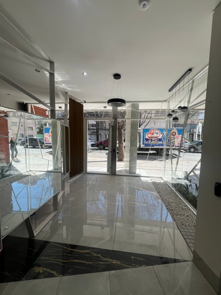 Alquiler | 1 Dormitorio con balcon y parrillero privado | Ov Lagos 1200