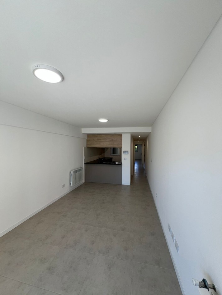 Alquiler | 1 Dormitorio con balcon y parrillero privado | Ov Lagos 1200