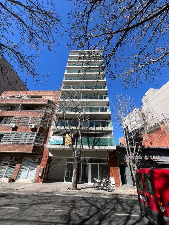 Alquiler | 1 Dormitorio con balcon y parrillero privado | Ov Lagos 1200