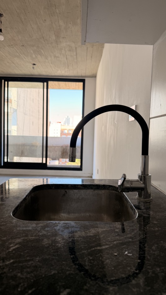 VENTA | MONOAMBIENTE | ZEBALLOS 2053