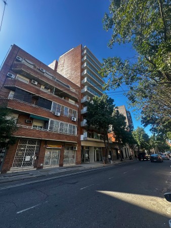 Venta | Semipiso 2 Dormitorios con Terraza y Parrillero | Ov Lagos 1261