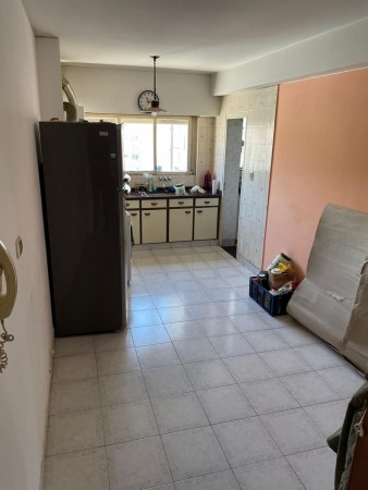 DEPARTAMENTO EN ALQUILER - Moreno al 1200