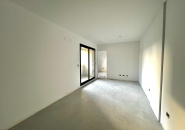 Venta | 1 Dormitorio con balcon | Alvear 543