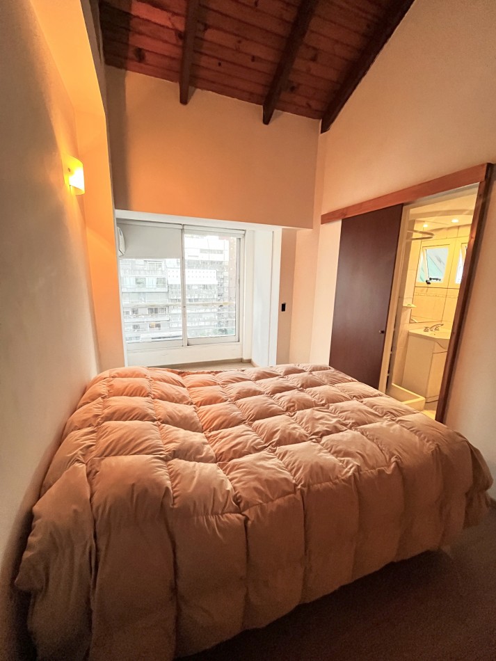 VENTA | 2 HABITACIONES + COMODIN | 3 DE FEBRERO 66