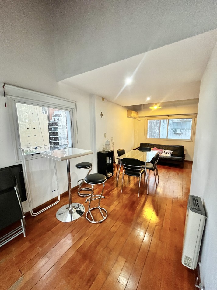 VENTA | 2 HABITACIONES + COMODIN | 3 DE FEBRERO 66