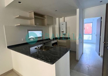 Oportunidad | 1 Dormitorio con Balcon en Venta | Suipacha 819
